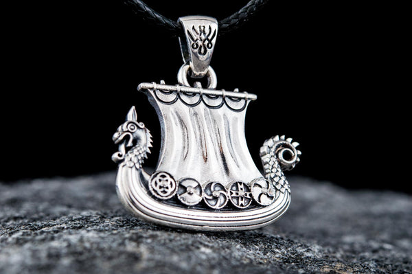 Drakkar – Viking Ship Symbol and Jewelry Talisman