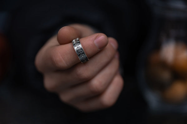 Celtic jewelry meaning: Celtic Cross & Celtic Knot symbolism