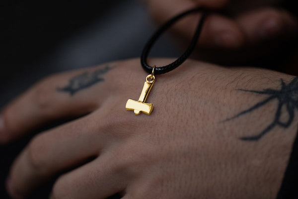 7 Best Thor’s Hammers Jewelry