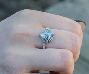 Handmade Ring with Shell Sterling Silver Ring