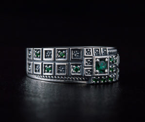 Ring with Green CZ and Ornament Sterling Silver Fashion Jewelry