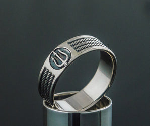 Ring with Trident Symbol Ornament Style Sterling Silver Jewelry