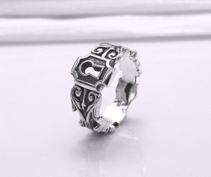 1925 Silver Keyhole Band, Ring with Ornament