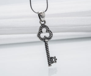 925 Silver Key Pendant With Celtic Knot Star, Handmade Jewelry