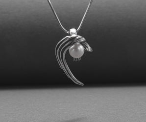 Unique 925 Silver Lizard Pendant With Gem, Handmade Jewelry